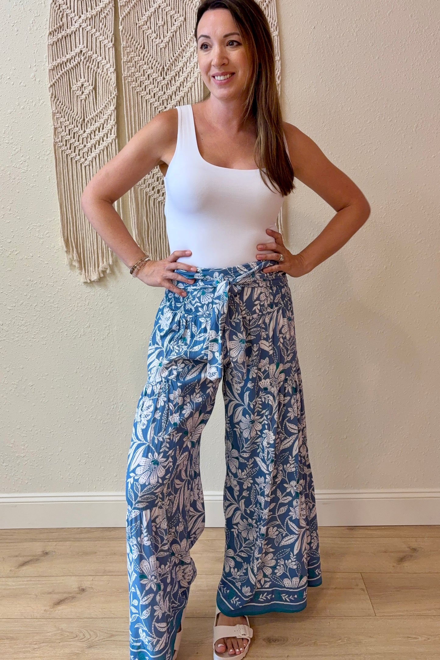Victoria Wide Leg Tie Front Pants