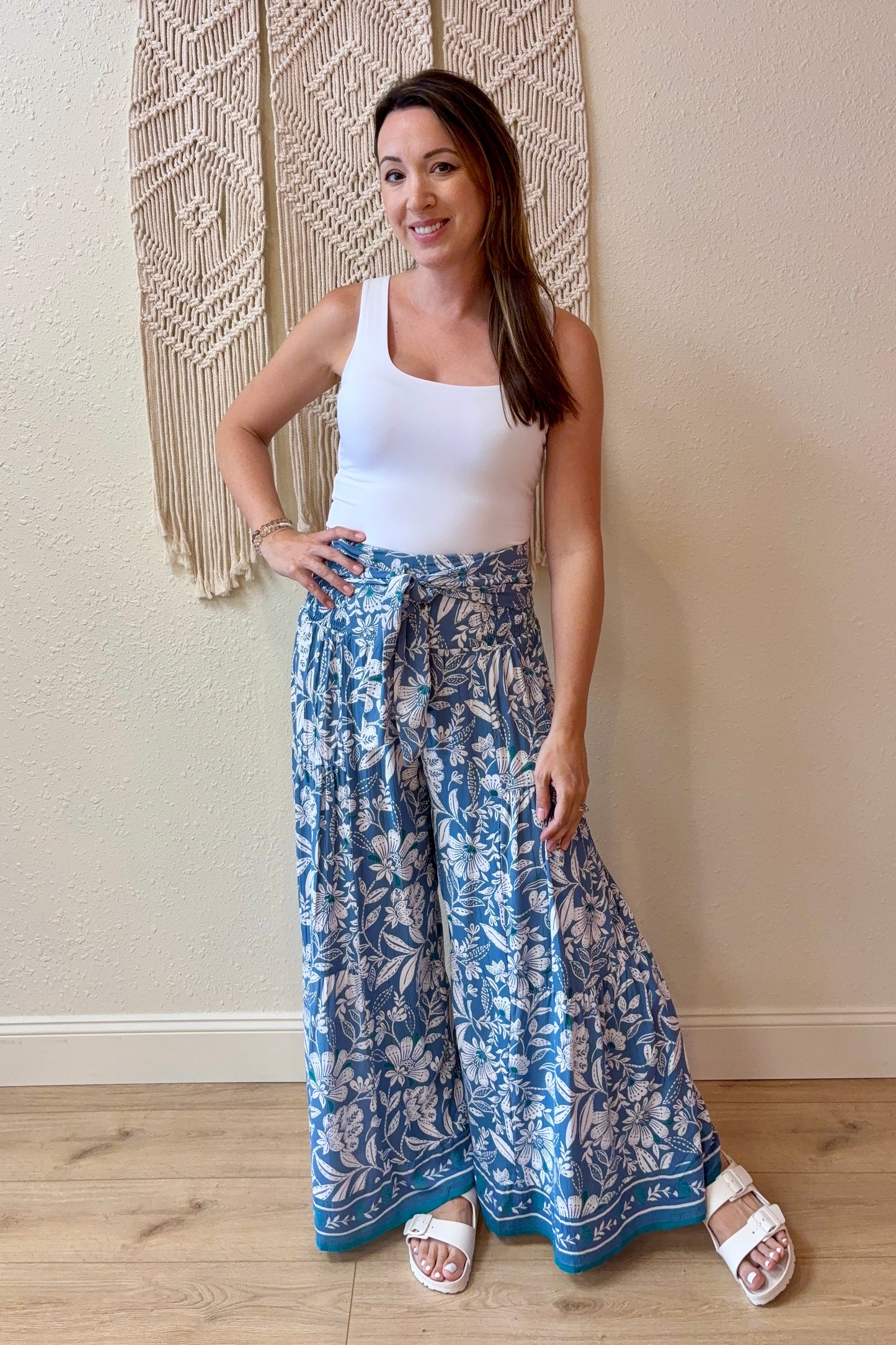 Victoria Wide Leg Tie Front Pants