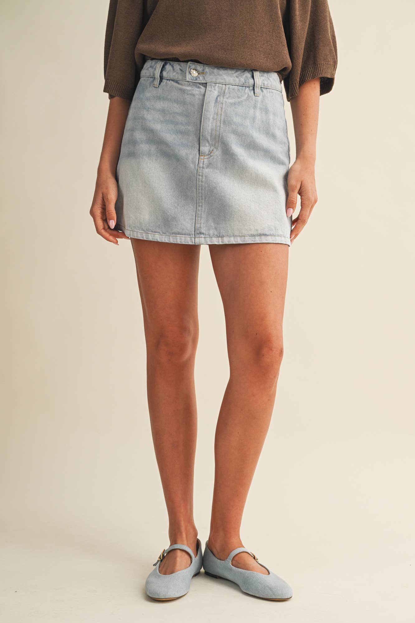 Savannah Light Wash Denim Skort