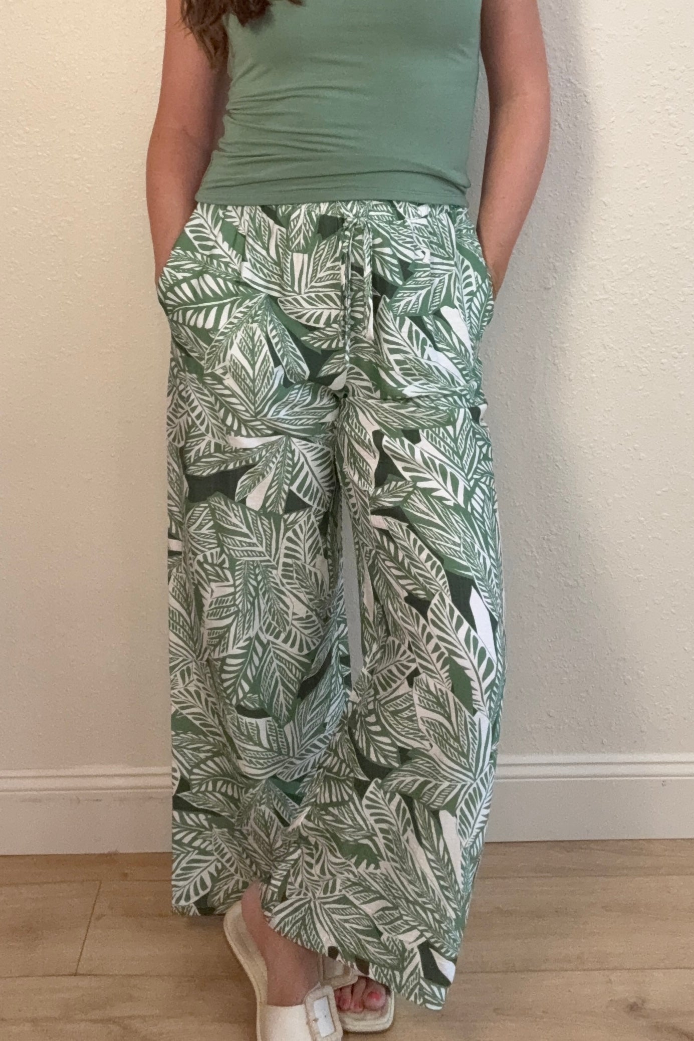 Leah Tropical Leaf Print Wide Leg Pants