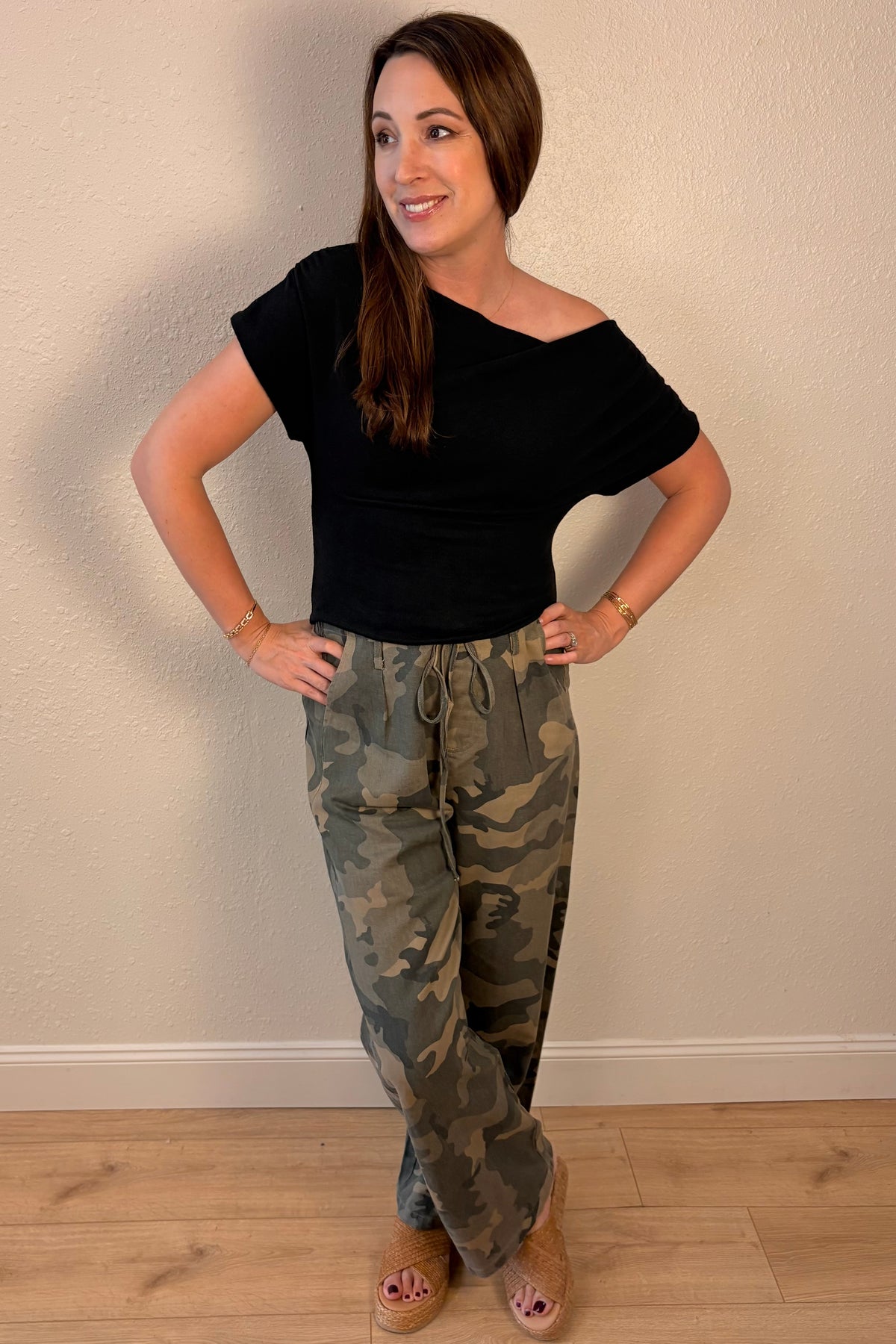 Fern Camo Print Drawstring Pants
