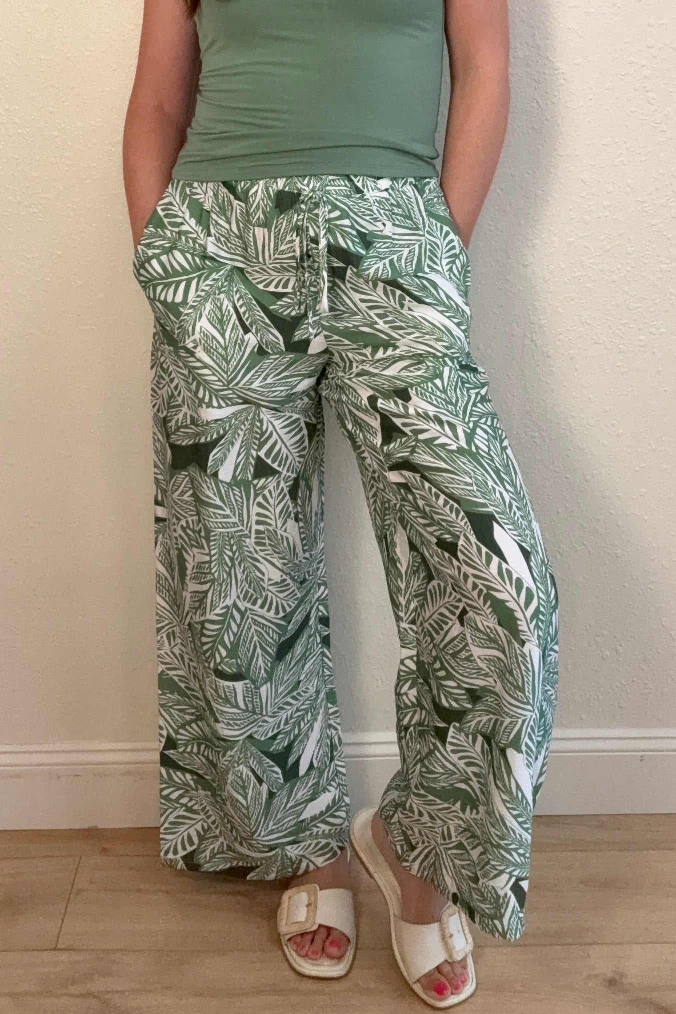 Leah Tropical Leaf Print Wide Leg Pants