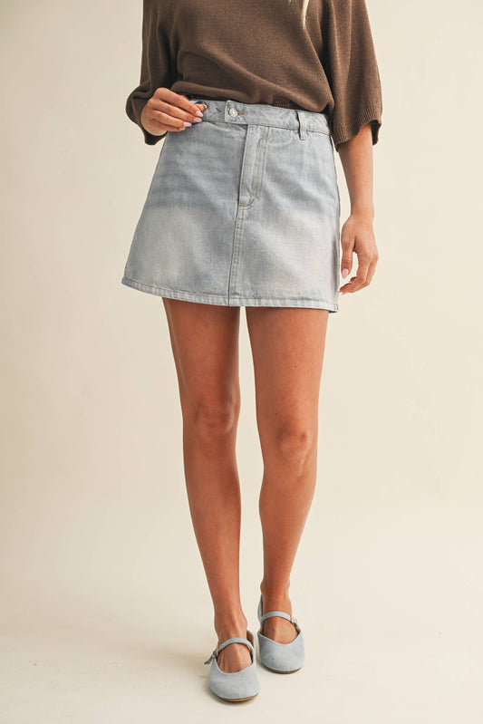 Savannah Light Wash Denim Skort