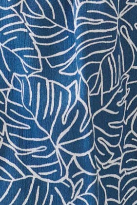 Liliana Tropical Leaf Print Halter Top