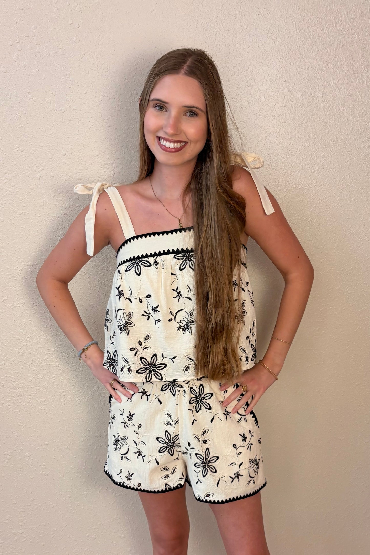 Riley Embroidered Shorts
