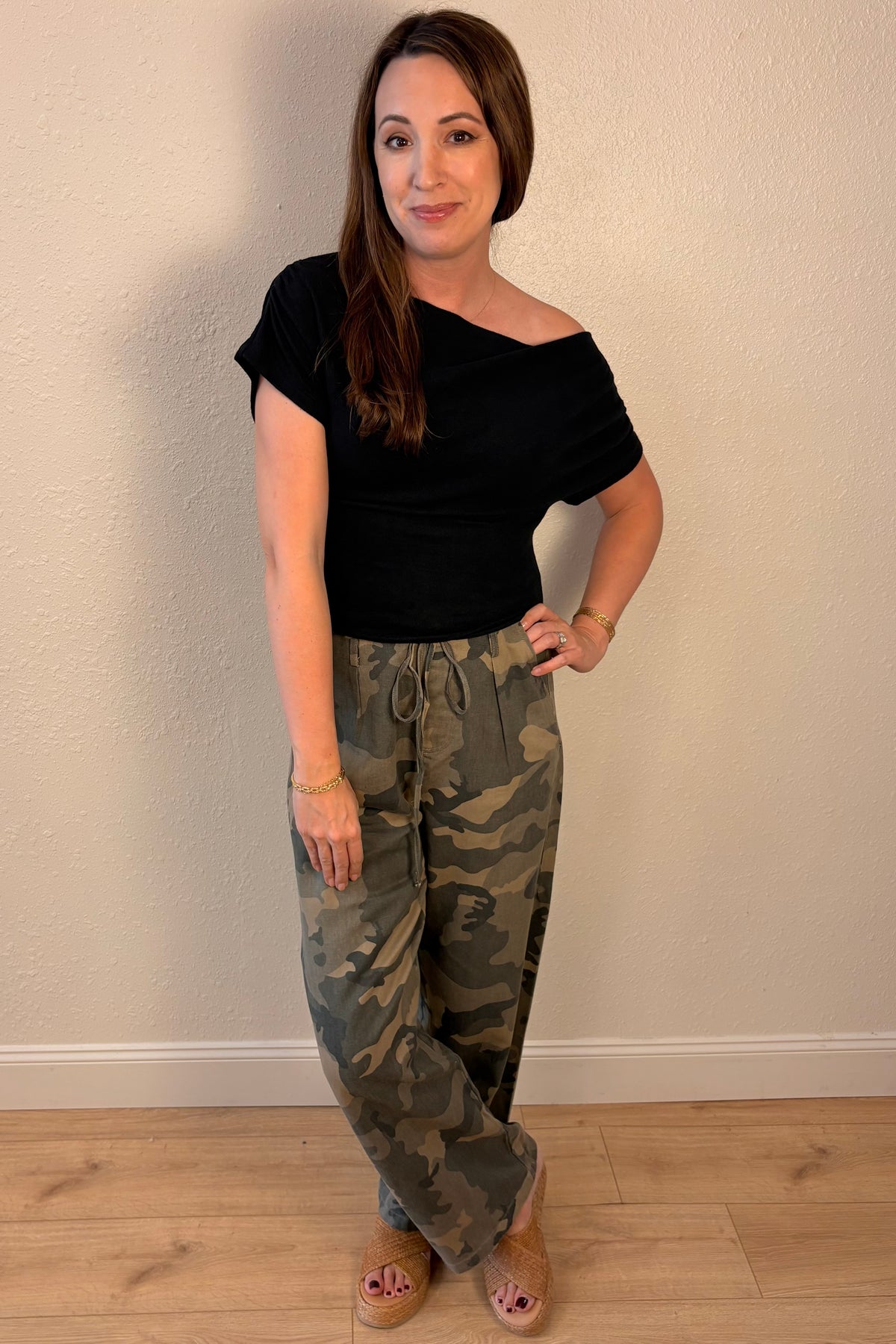 Fern Camo Print Drawstring Pants