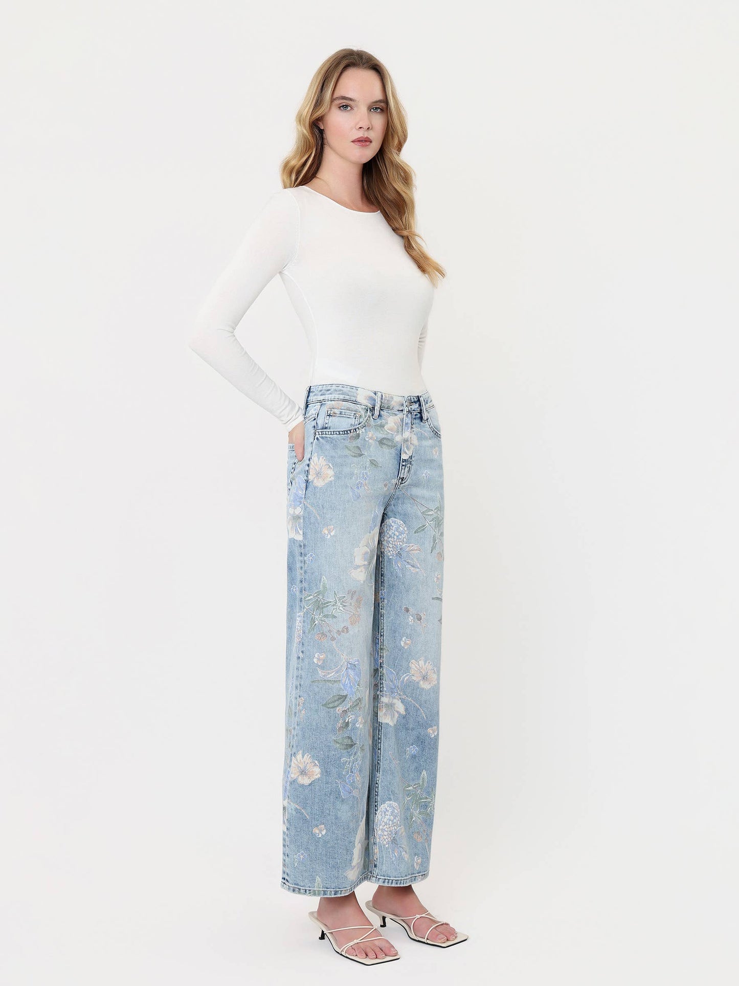Vervet Floral Painted Light Ankle Flare Jeans