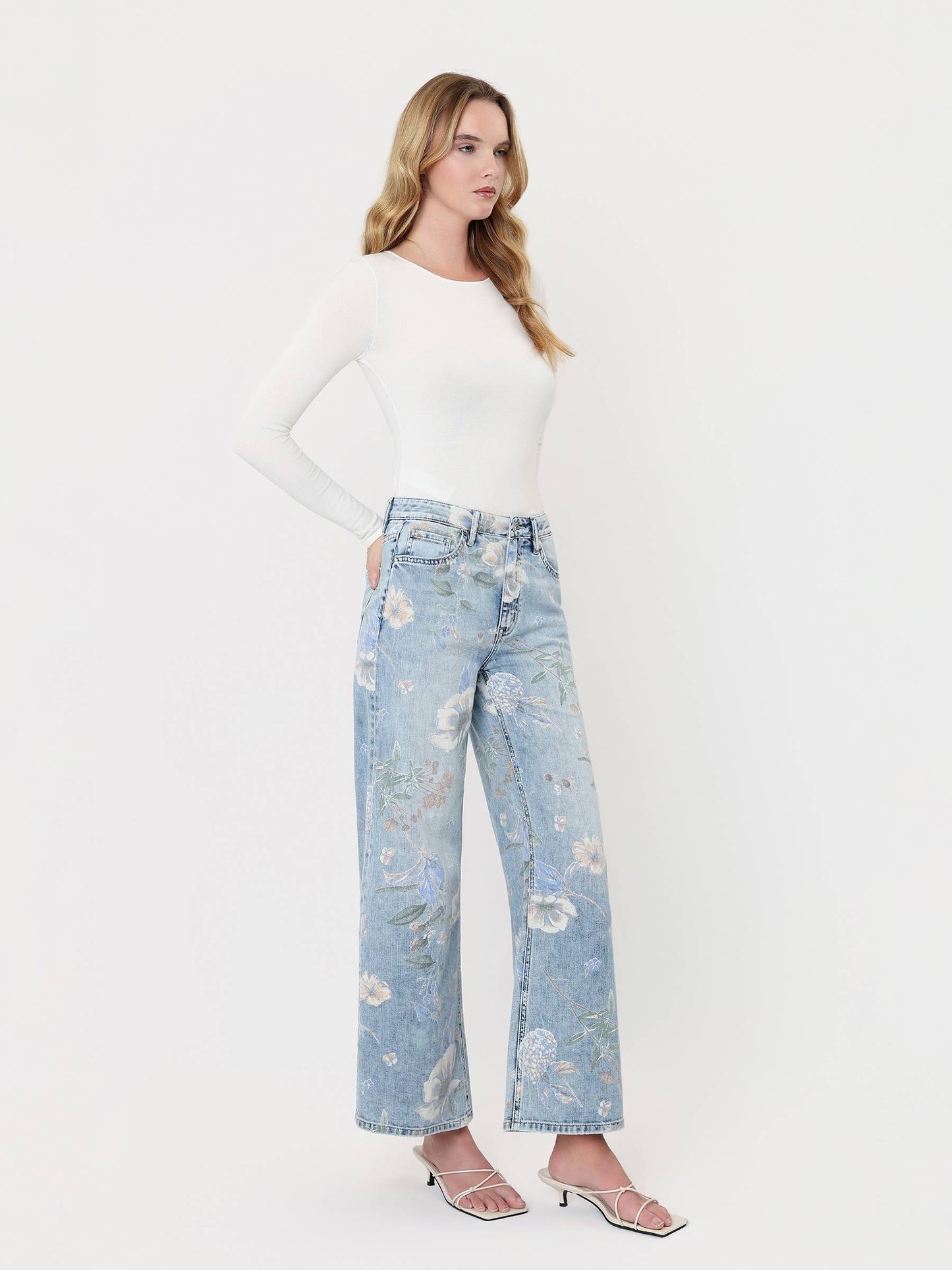 Vervet Floral Painted Light Ankle Flare Jeans