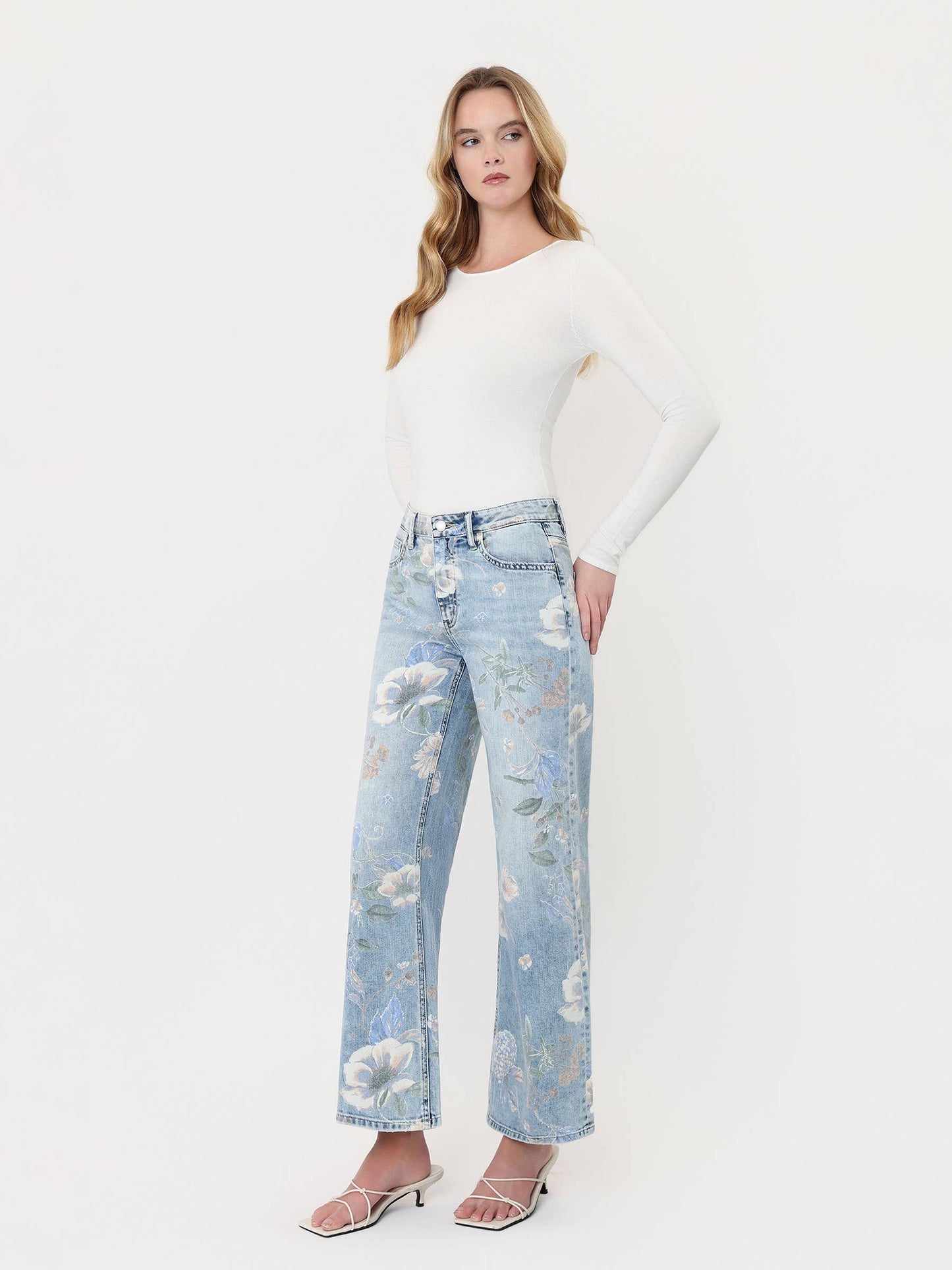Vervet Floral Painted Light Ankle Flare Jeans