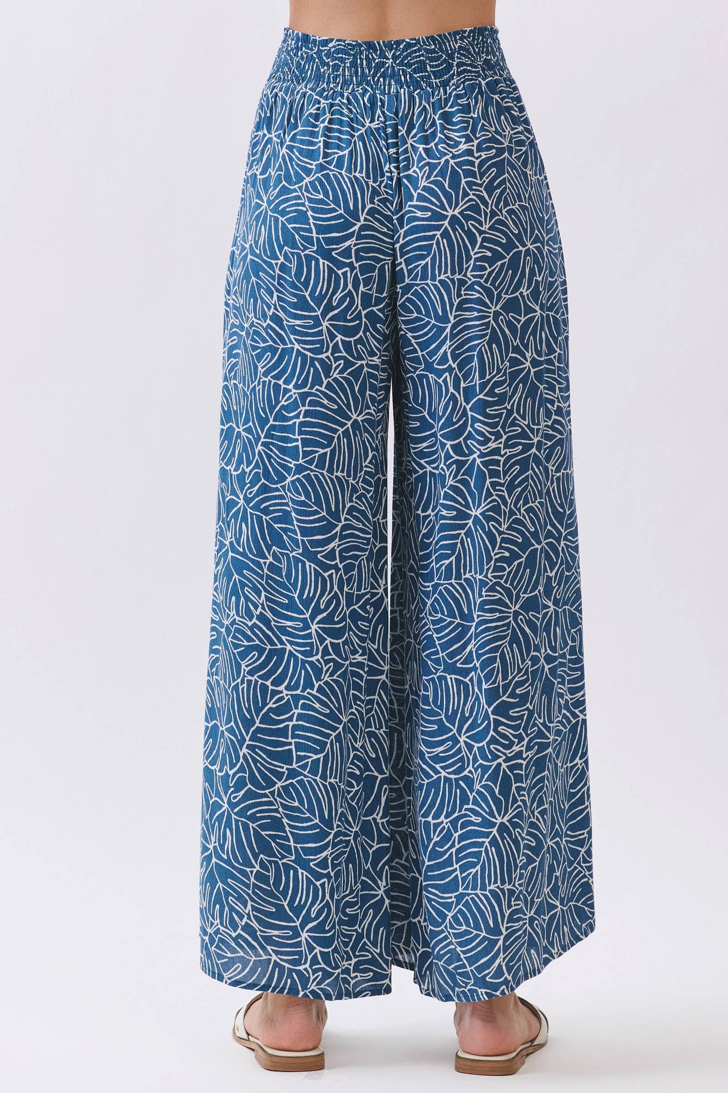 Liliana Tropical Leaf Print Wide Leg Pants