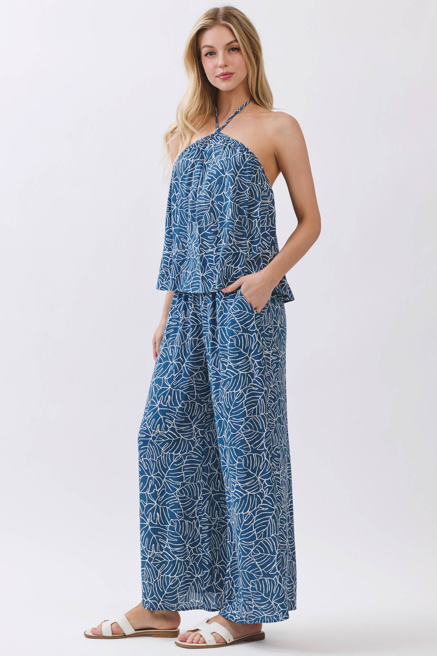 Liliana Tropical Leaf Print Wide Leg Pants