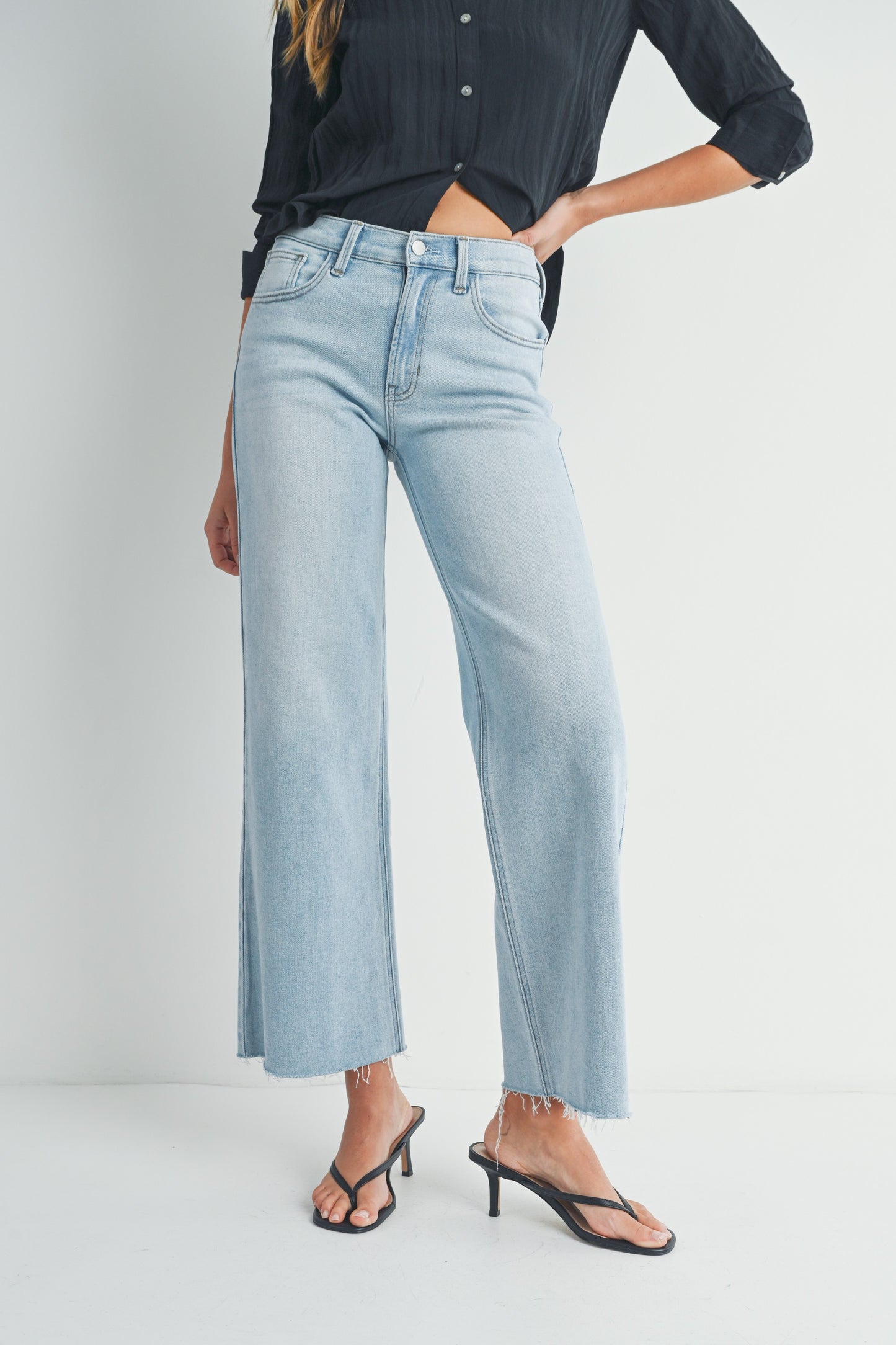 Just USA Light Wash Wide Leg Jeans